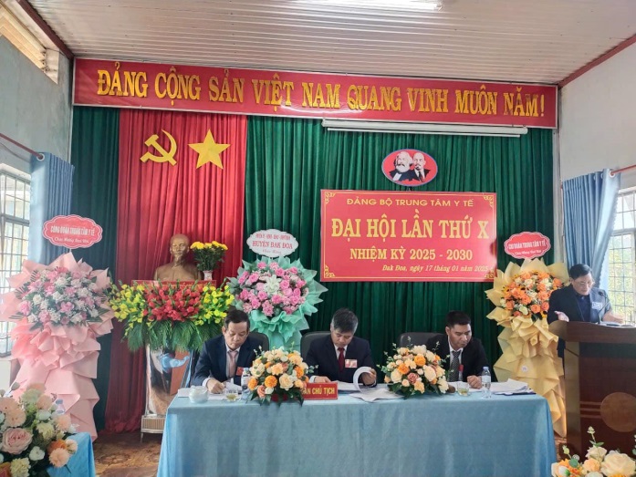 ĐẢNG BỘ TRUNG TÂM Y TẾ HUYỆN TỔ CHỨC ĐẠI HỘI NHIỆM KỲ 2025-2030